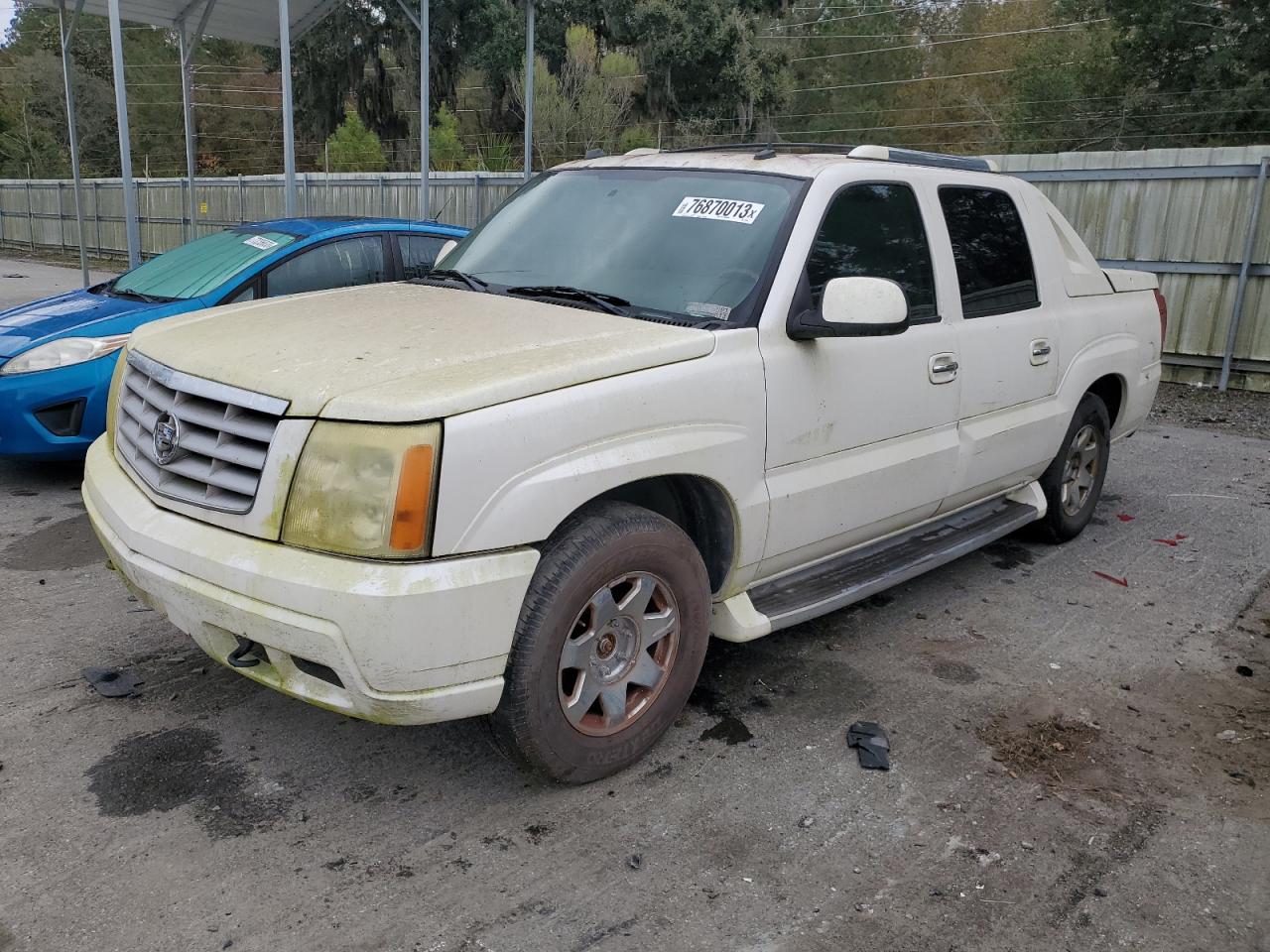 Cadillac Escalade (2004)