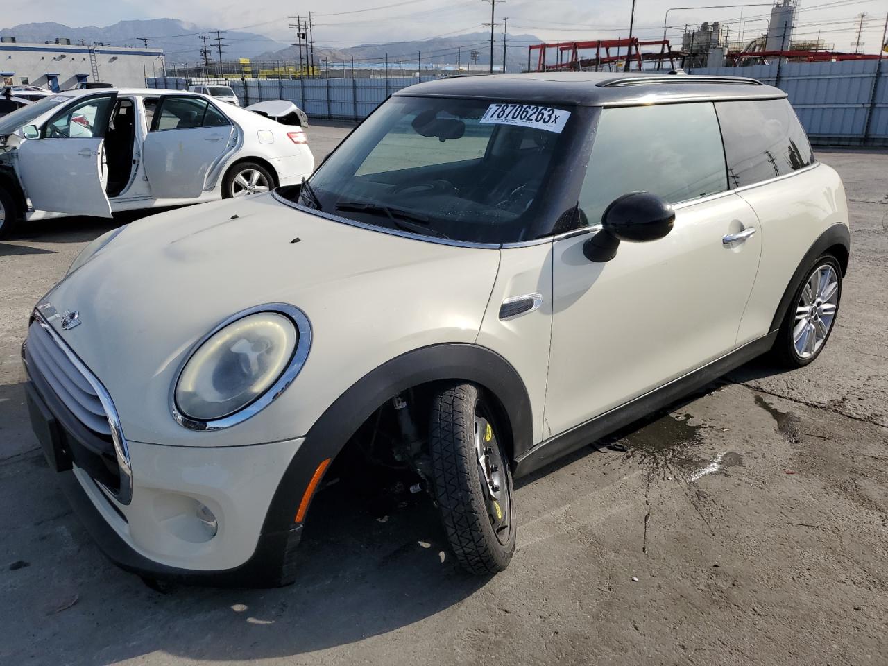 Mini Cooper (2015)