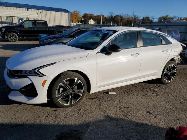 Kia K5 (2022)
