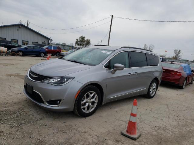 Chrysler Pacifica (2017)