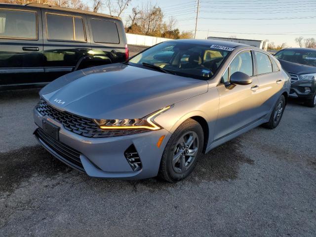Kia K5 (2023)