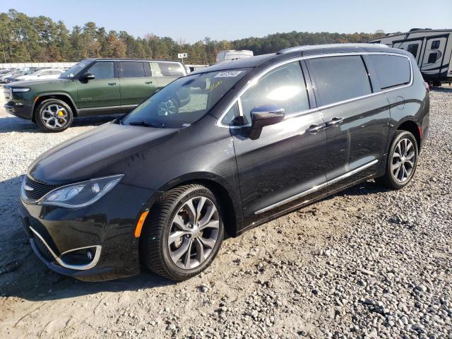 Chrysler Pacifica (2017)
