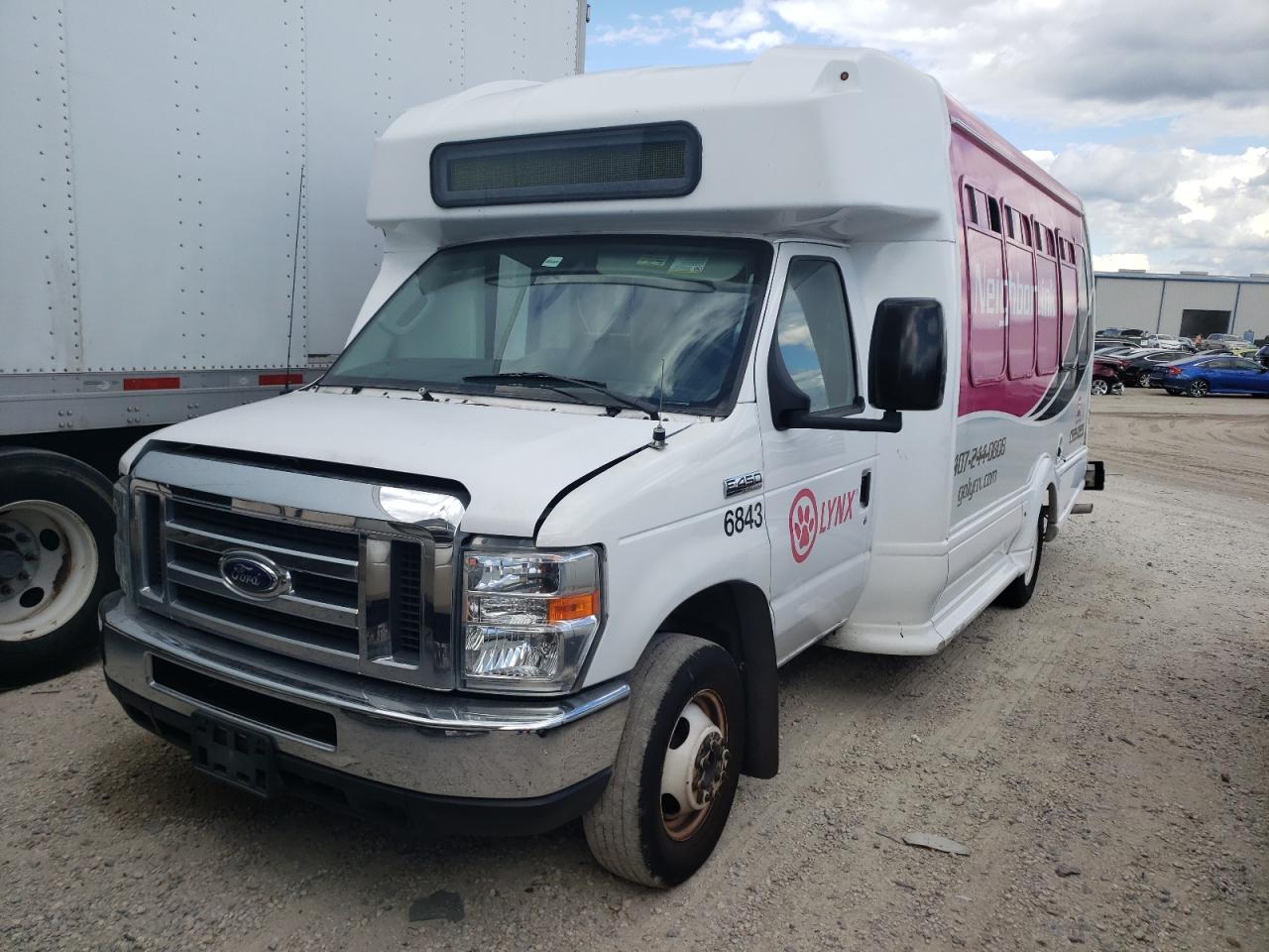 Ford Econoline (2019)