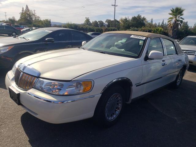 Lincoln Towncar (2002)