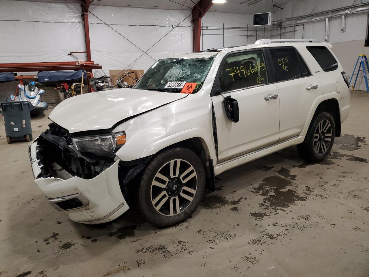 Toyota 4runner sr (2019)