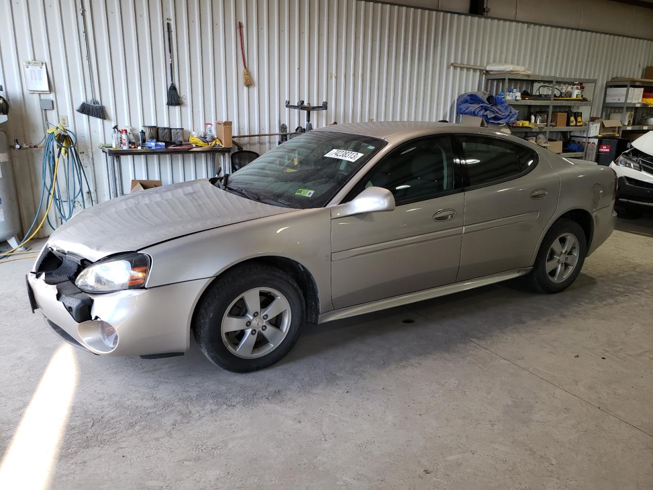Pontiac Grand prix (2008)