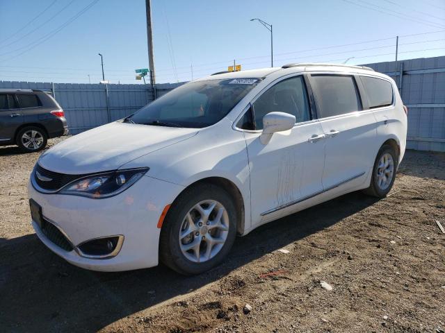 Chrysler Pacifica (2017)