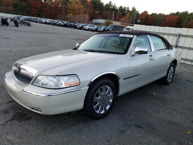 Lincoln Towncar (2007)