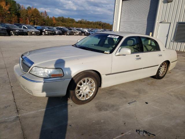 Lincoln Towncar (2006)
