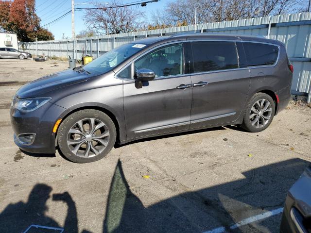 Chrysler Pacifica (2018)