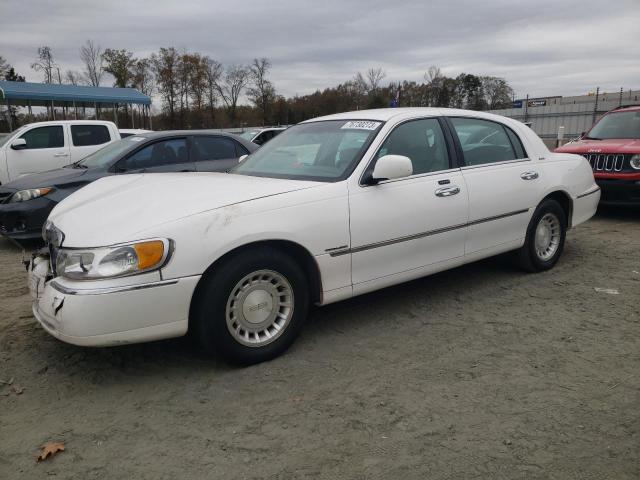 Lincoln Towncar (2001)