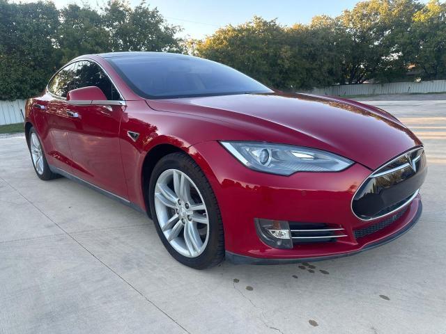 Tesla Model s (2013)