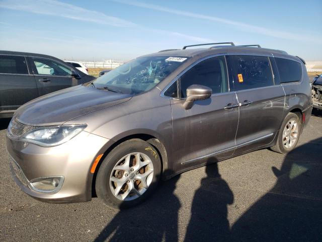 Chrysler Pacifica (2017)