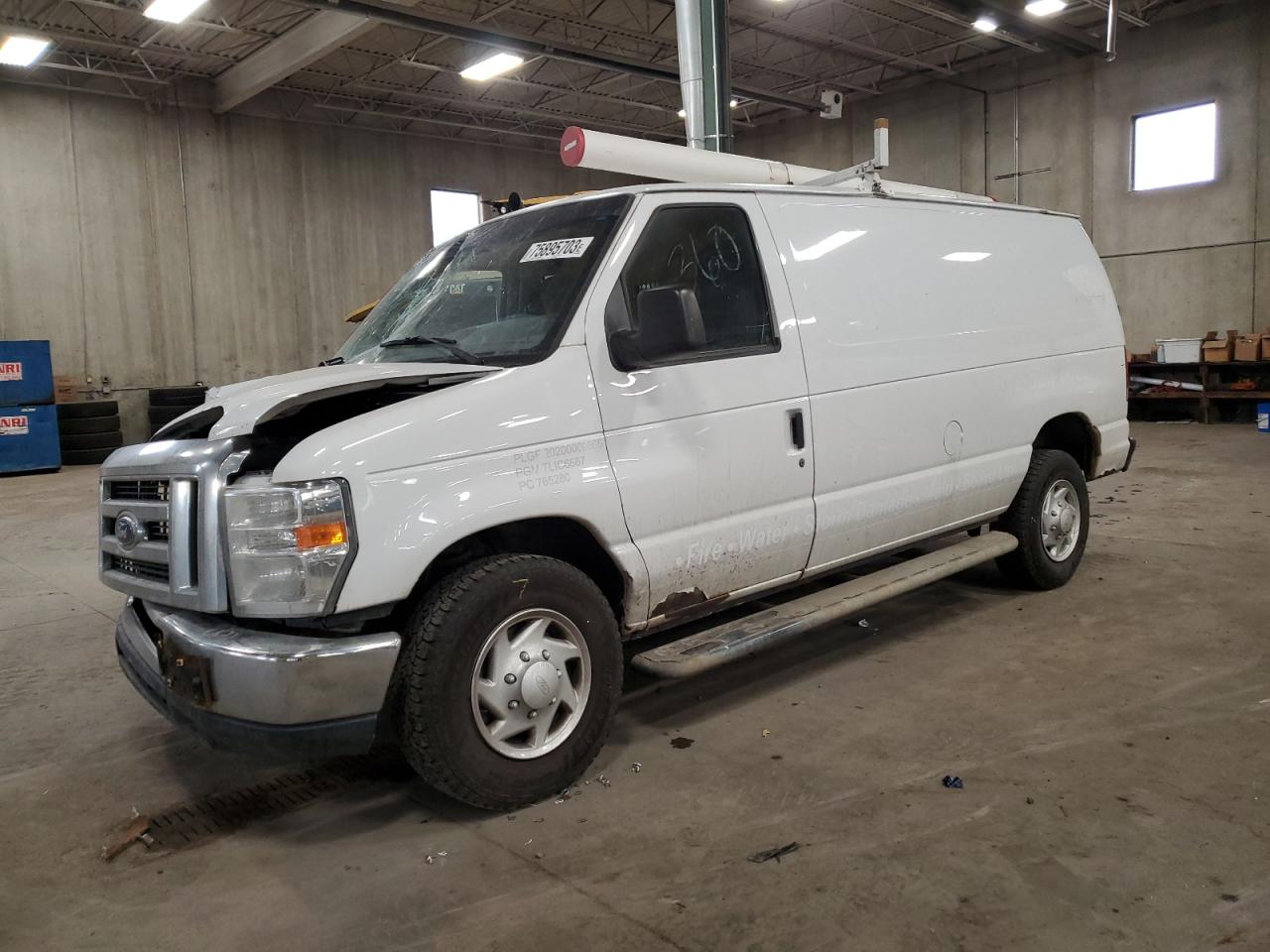 Ford Econoline (2014)