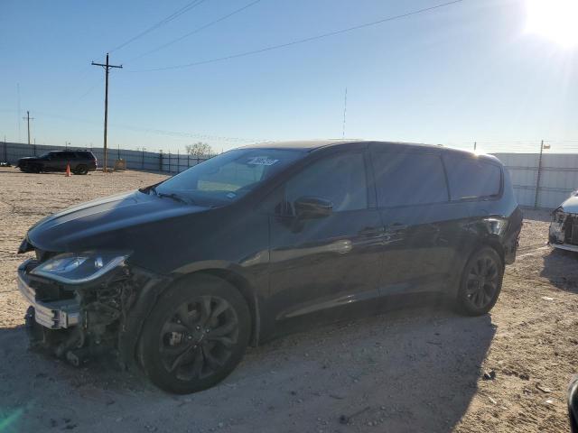 Chrysler Pacifica (2018)