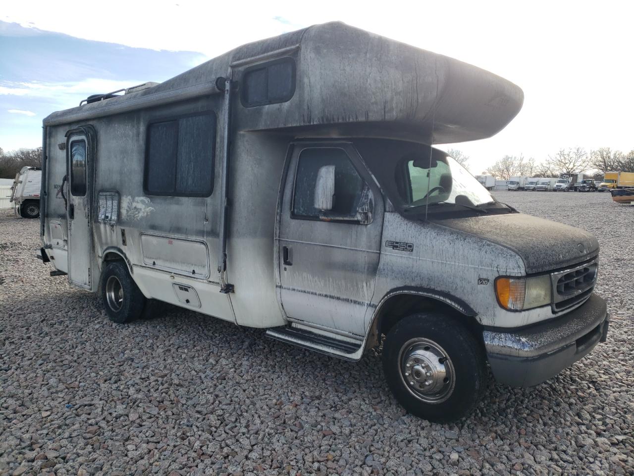 Ford Econoline (2002)