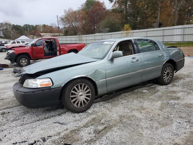 Lincoln Towncar (2004)