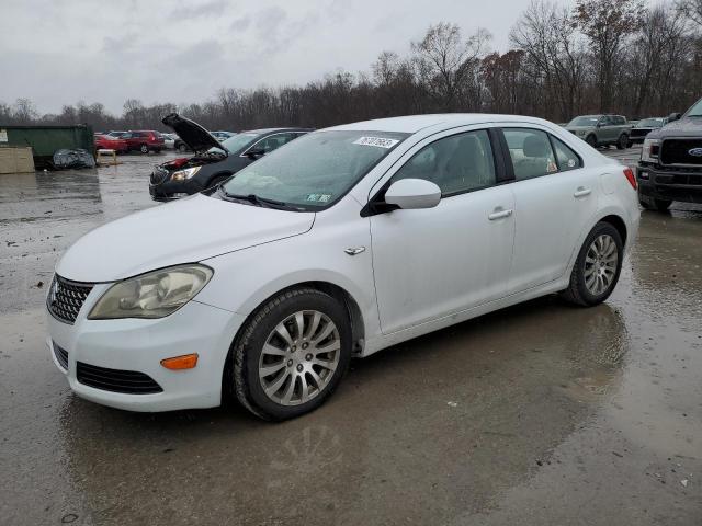 Suzuki Kizashi (2013)