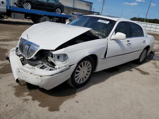 Lincoln Towncar (2005)