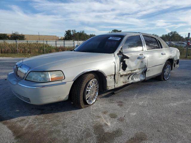 Lincoln Towncar (2006)