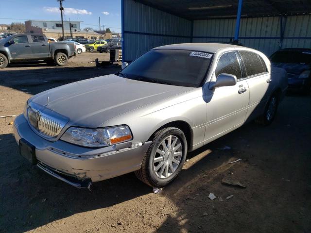 Lincoln Towncar (2007)