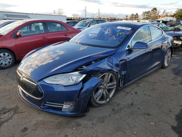 Tesla Model s (2015)