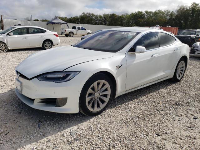 Tesla Model s (2017)