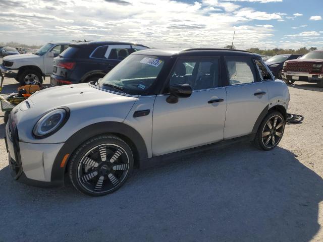 Mini Cooper (2023)