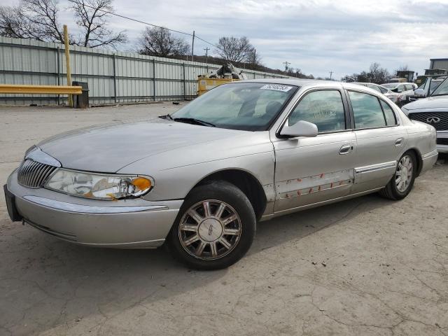 Lincoln Continentl (2002)