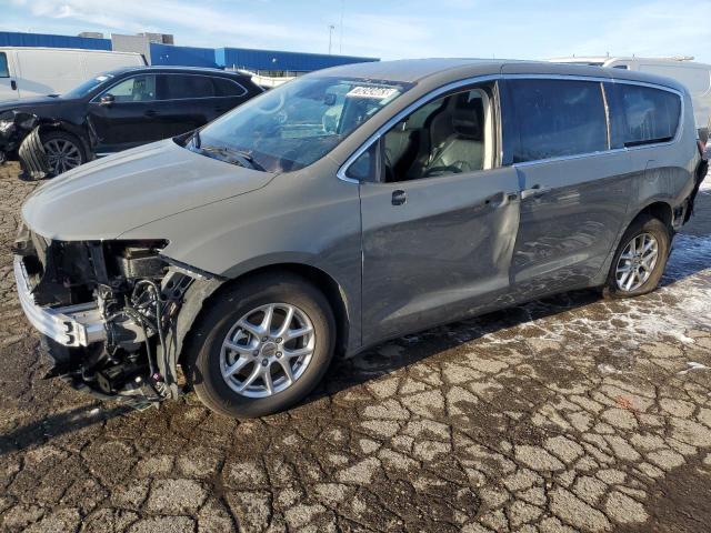 Chrysler Pacifica (2023)