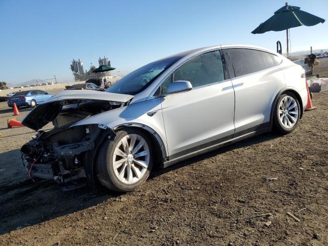 Tesla Model x (2018)