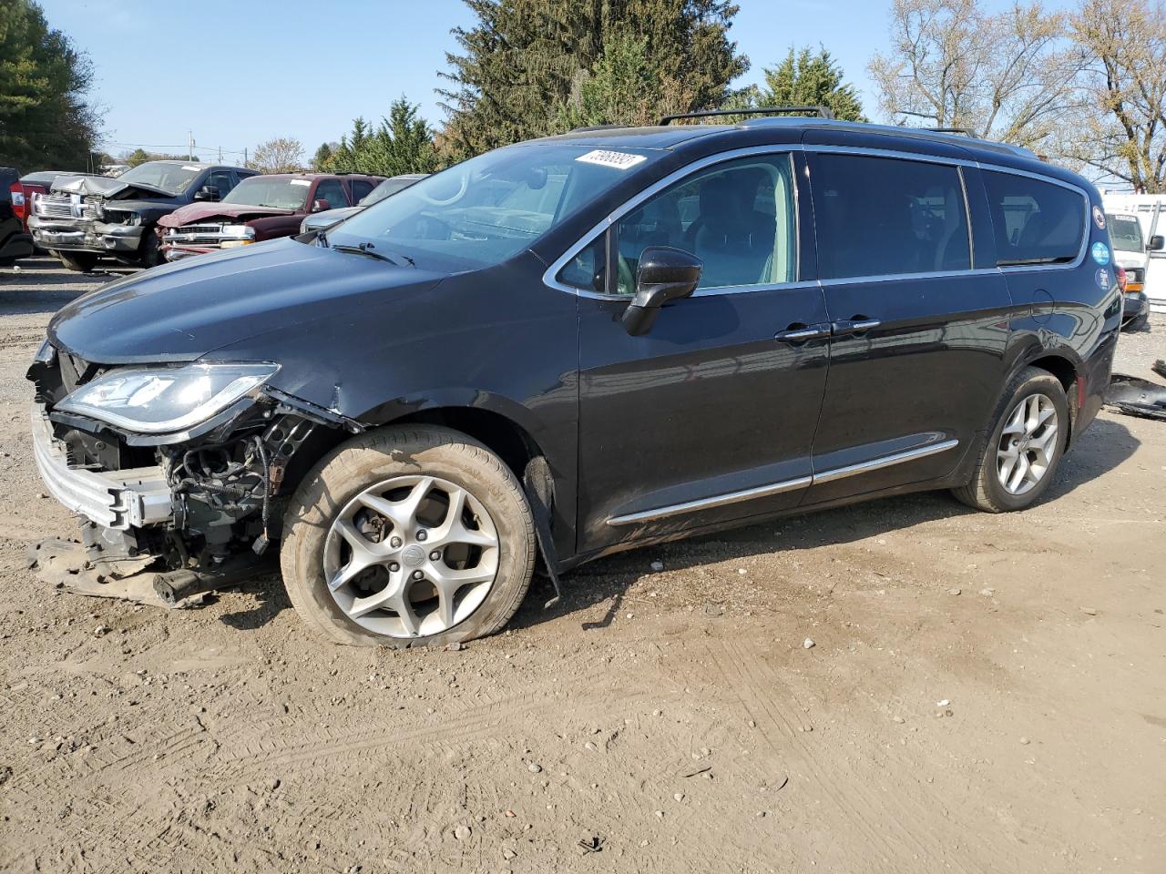 Chrysler Pacifica (2017)