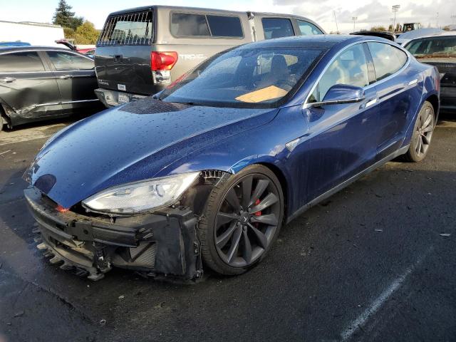 Tesla Model s (2015)