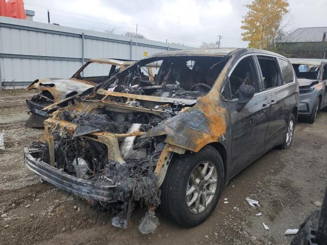 Chrysler Pacifica (2023)