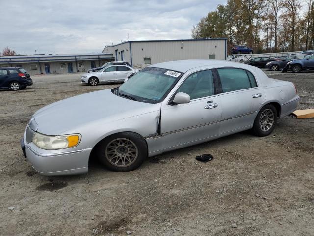 Lincoln Towncar (2001)