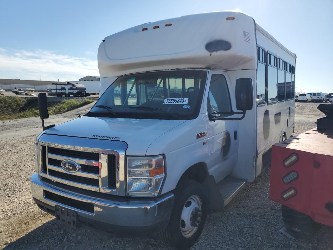 Ford Econoline (2016)
