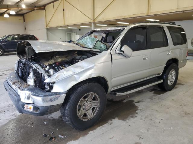 Toyota 4runner (2001)
