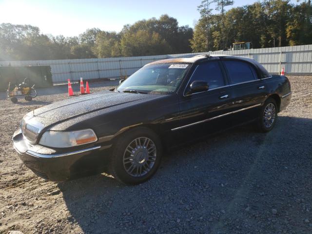 Lincoln Towncar (2006)