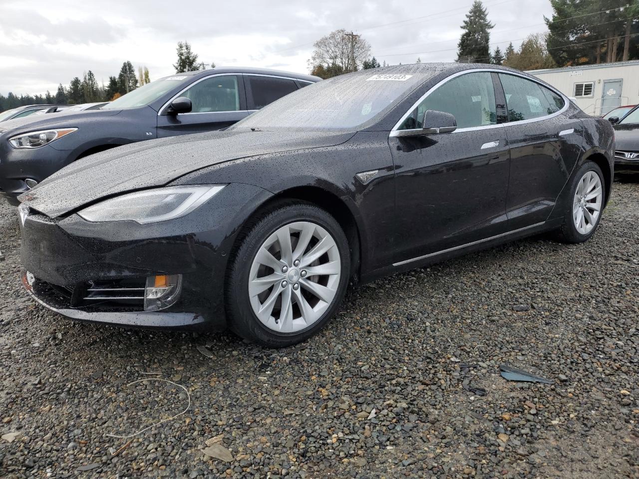 Tesla Model s (2016)