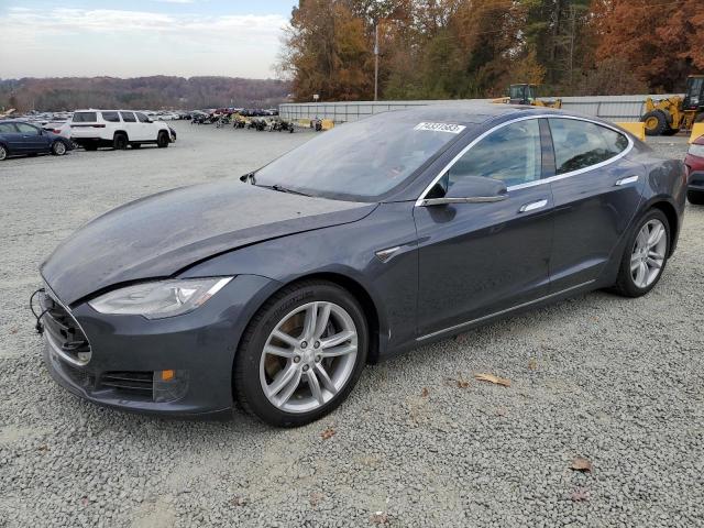 Tesla Model s (2015)