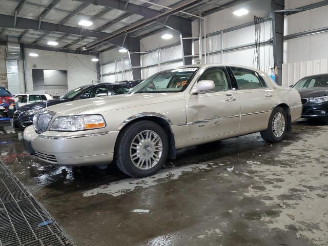 Lincoln Towncar (2011)