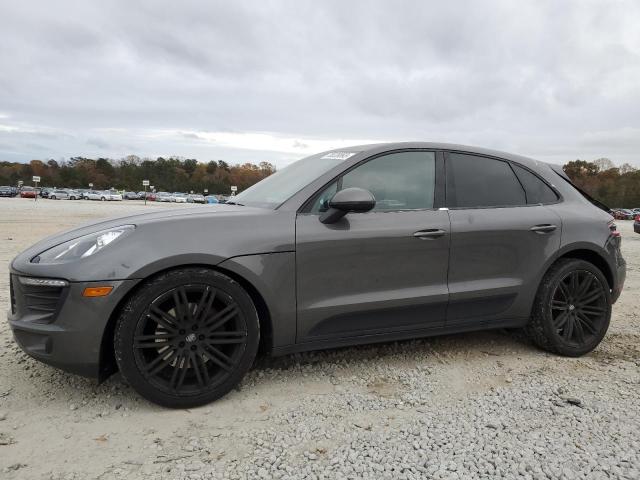 Porsche Macan (2015)