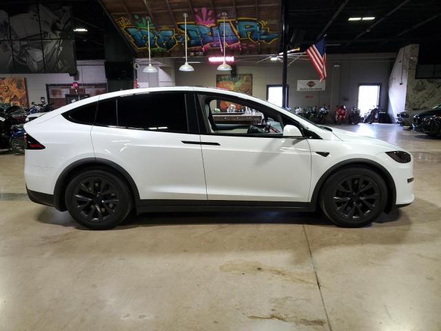 Tesla Model x (2022)
