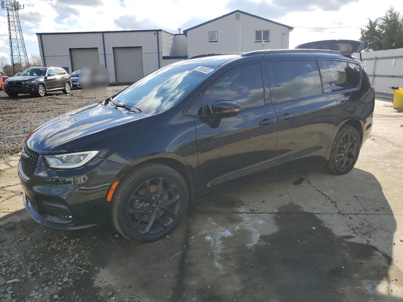 Chrysler Pacifica (2022)