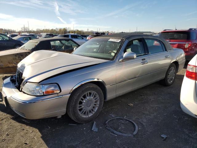 Lincoln Towncar (2008)