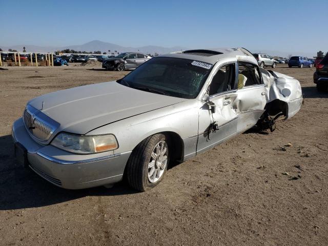Lincoln Towncar (2006)