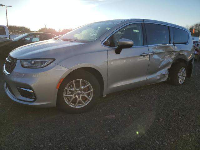 Chrysler Pacifica (2023)