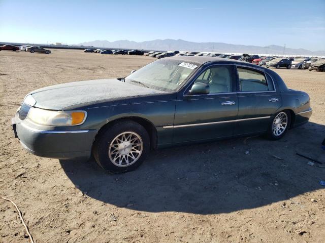 Lincoln Towncar (2001)