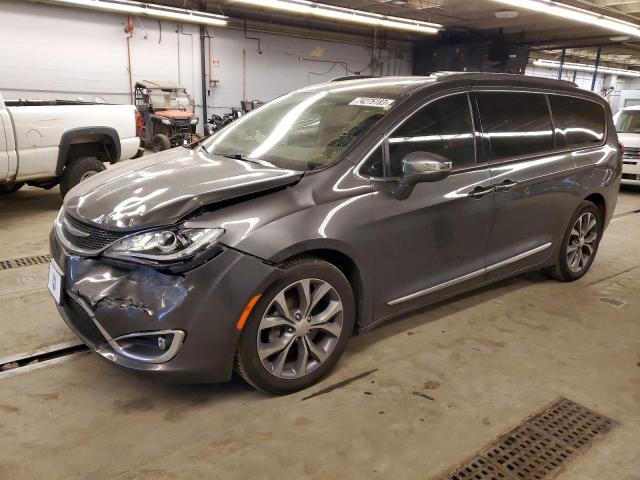 Chrysler Pacifica (2017)