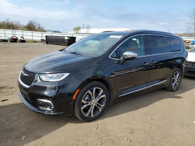 Chrysler Pacifica (2022)